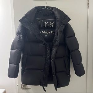 Aritzia TNA Mega Puff Mid Length